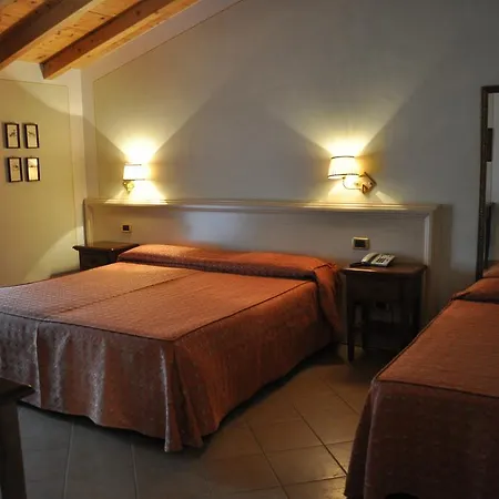 La Corte Hotel 3*